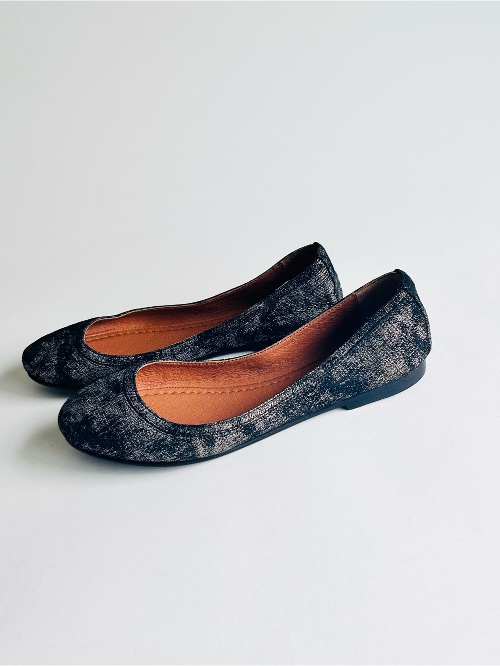 Frye Black Silver Textile Tan Leather Lining Ballet Flats size 9